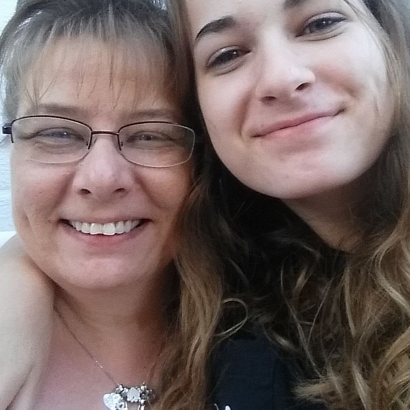 Meet your Posher, Becky - Picture 1 of 1